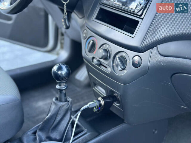 Серый Шевроле Авео, объемом двигателя 1.5 л и пробегом 190 тыс. км за 3000 $, фото 14 на Automoto.ua