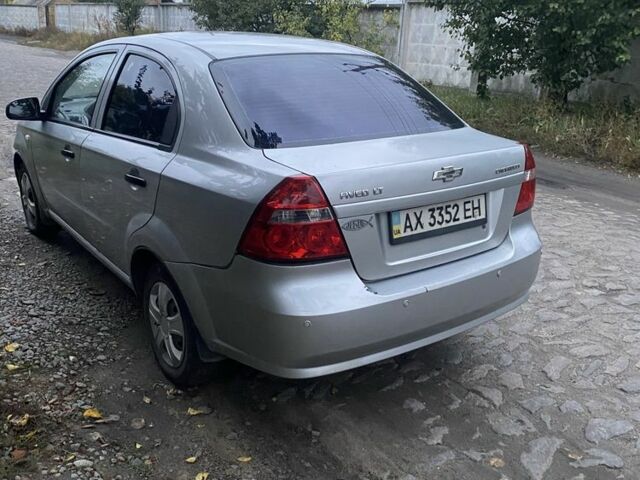 Серый Шевроле Авео, объемом двигателя 1.5 л и пробегом 1 тыс. км за 2000 $, фото 1 на Automoto.ua