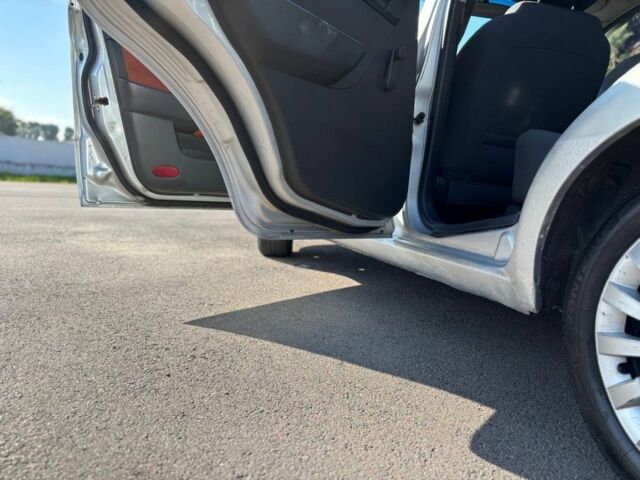 Серый Шевроле Авео, объемом двигателя 1.5 л и пробегом 232 тыс. км за 2350 $, фото 7 на Automoto.ua