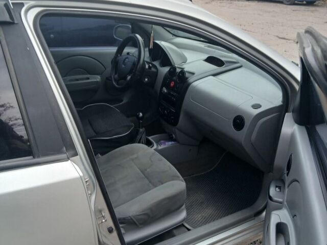 Серый Шевроле Авео, объемом двигателя 1.5 л и пробегом 3 тыс. км за 1900 $, фото 4 на Automoto.ua