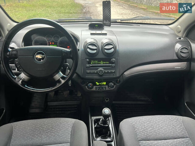 Сірий Шевроле Авео, об'ємом двигуна 1.4 л та пробігом 170 тис. км за 2999 $, фото 18 на Automoto.ua
