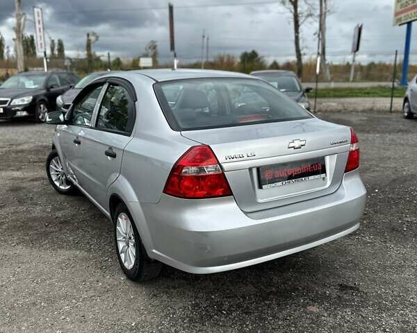Сірий Шевроле Авео, об'ємом двигуна 1.5 л та пробігом 59 тис. км за 4300 $, фото 9 на Automoto.ua