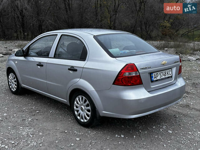 Серый Шевроле Авео, объемом двигателя 1.5 л и пробегом 257 тыс. км за 3500 $, фото 9 на Automoto.ua