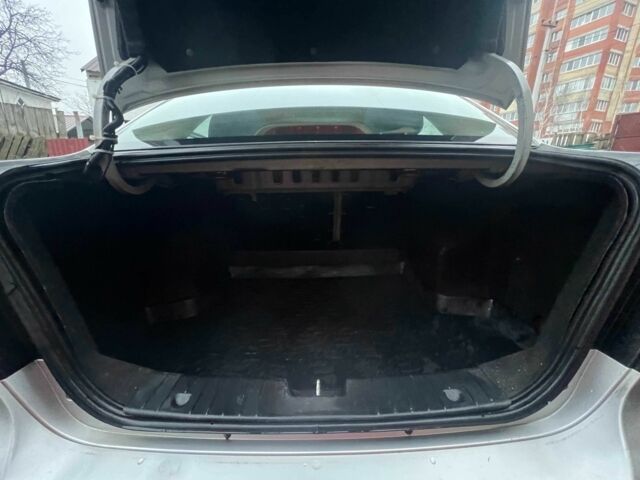 Сірий Шевроле Авео, об'ємом двигуна 1.6 л та пробігом 353 тис. км за 4000 $, фото 22 на Automoto.ua