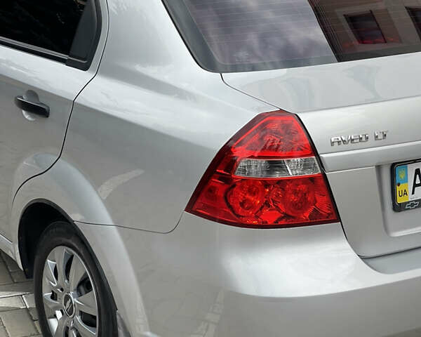 Серый Шевроле Авео, объемом двигателя 1.5 л и пробегом 161 тыс. км за 5300 $, фото 48 на Automoto.ua