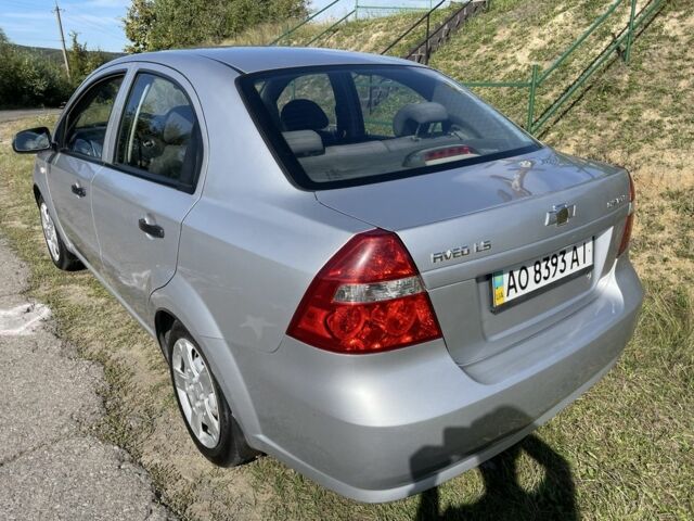 Серый Шевроле Авео, объемом двигателя 1.5 л и пробегом 264 тыс. км за 3000 $, фото 4 на Automoto.ua