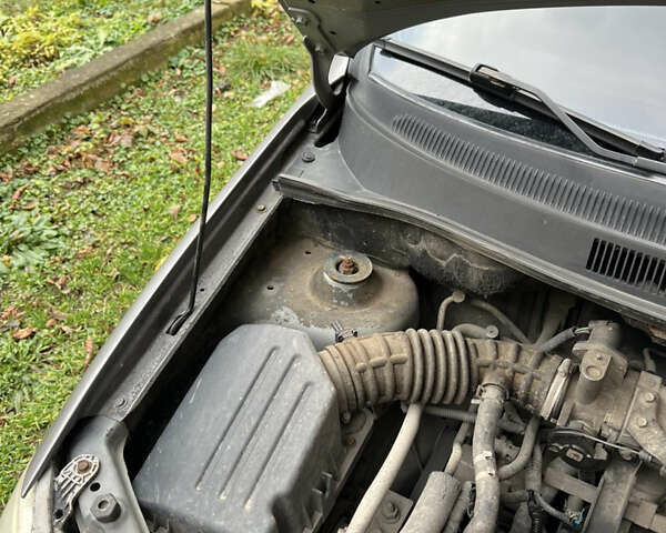 Сірий Шевроле Авео, об'ємом двигуна 1.5 л та пробігом 225 тис. км за 2600 $, фото 14 на Automoto.ua