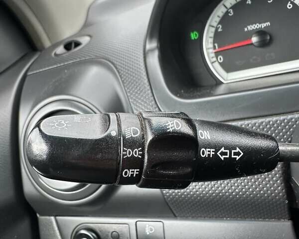 Сірий Шевроле Авео, об'ємом двигуна 1.5 л та пробігом 59 тис. км за 4300 $, фото 29 на Automoto.ua