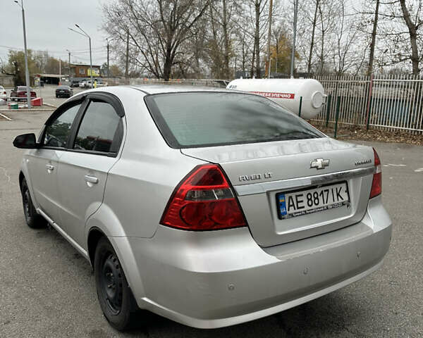 Сірий Шевроле Авео, об'ємом двигуна 1.6 л та пробігом 274 тис. км за 4299 $, фото 6 на Automoto.ua
