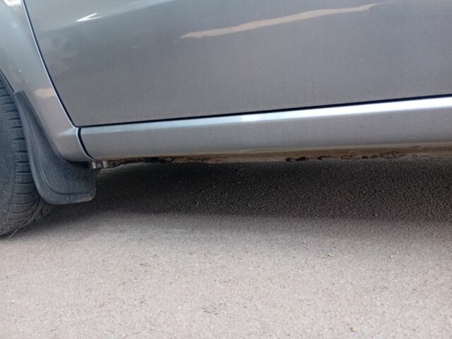 Сірий Шевроле Авео, об'ємом двигуна 1.5 л та пробігом 290 тис. км за 3500 $, фото 8 на Automoto.ua