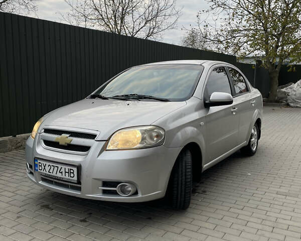 Сірий Шевроле Авео, об'ємом двигуна 1.6 л та пробігом 290 тис. км за 3900 $, фото 5 на Automoto.ua
