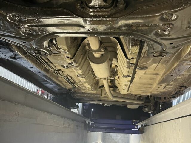 Серый Шевроле Авео, объемом двигателя 1.6 л и пробегом 240 тыс. км за 2700 $, фото 5 на Automoto.ua