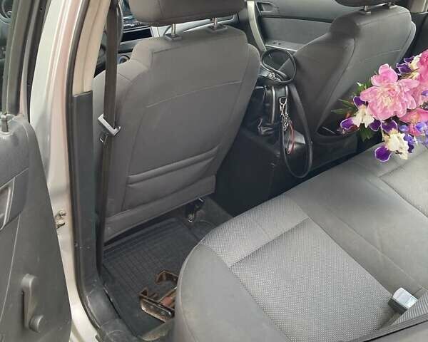 Серый Шевроле Авео, объемом двигателя 1.5 л и пробегом 210 тыс. км за 3800 $, фото 6 на Automoto.ua