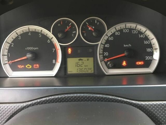 Серый Шевроле Авео, объемом двигателя 1.5 л и пробегом 136 тыс. км за 5000 $, фото 5 на Automoto.ua