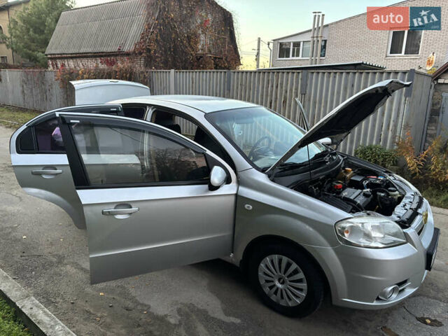 Сірий Шевроле Авео, об'ємом двигуна 1.6 л та пробігом 148 тис. км за 4550 $, фото 24 на Automoto.ua
