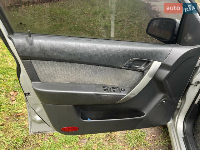 Серый Шевроле Авео, объемом двигателя 1.4 л и пробегом 170 тыс. км за 2500 $, фото 23 на Automoto.ua