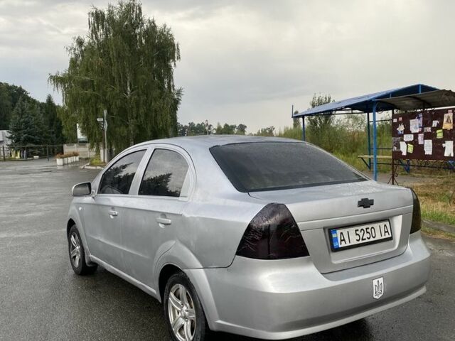Сірий Шевроле Авео, об'ємом двигуна 1.5 л та пробігом 330 тис. км за 1898 $, фото 3 на Automoto.ua