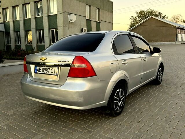 Сірий Шевроле Авео, об'ємом двигуна 1.6 л та пробігом 260 тис. км за 2700 $, фото 8 на Automoto.ua