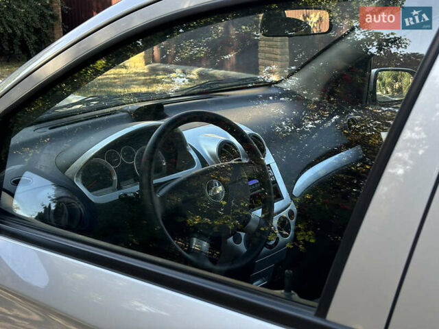 Серый Шевроле Авео, объемом двигателя 1.5 л и пробегом 31 тыс. км за 5650 $, фото 19 на Automoto.ua