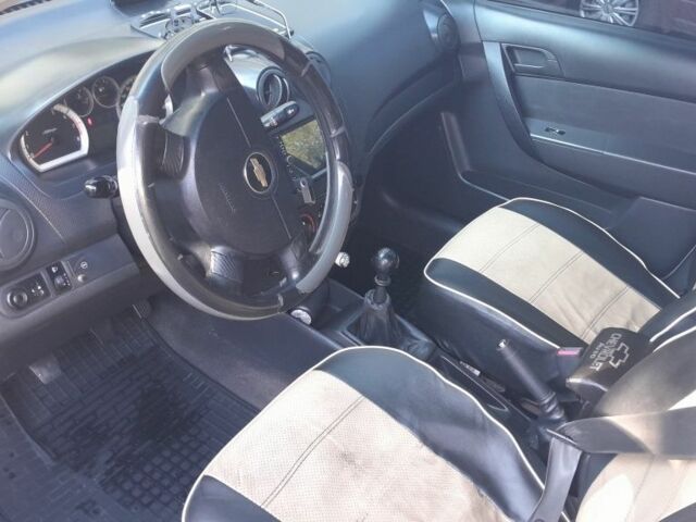 Серый Шевроле Авео, объемом двигателя 1.5 л и пробегом 245 тыс. км за 3400 $, фото 11 на Automoto.ua