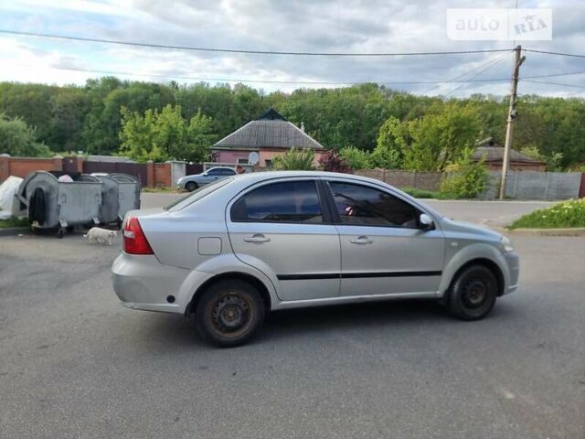 Сірий Шевроле Авео, об'ємом двигуна 1.6 л та пробігом 200 тис. км за 2400 $, фото 5 на Automoto.ua