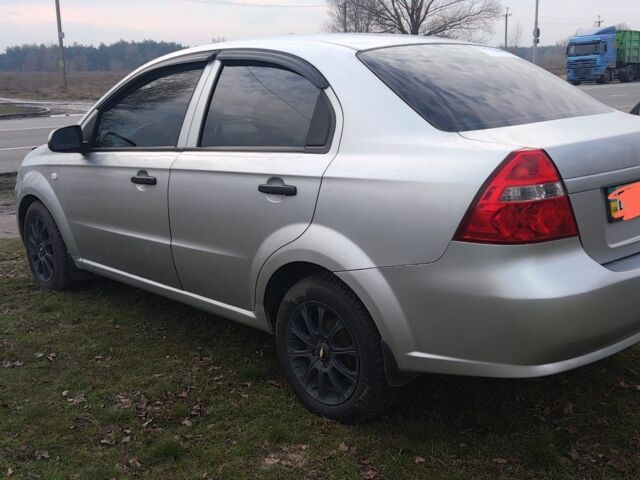 Серый Шевроле Авео, объемом двигателя 0.15 л и пробегом 320 тыс. км за 4600 $, фото 6 на Automoto.ua