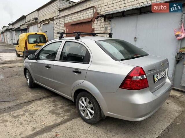 Серый Шевроле Авео, объемом двигателя 1.5 л и пробегом 230 тыс. км за 3700 $, фото 5 на Automoto.ua