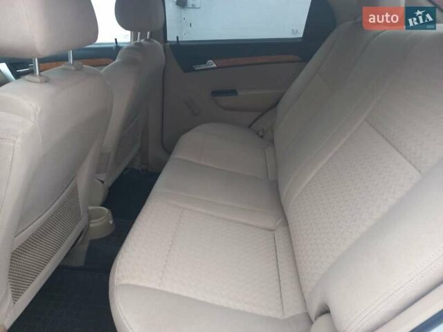 Серый Шевроле Авео, объемом двигателя 1.6 л и пробегом 138 тыс. км за 4400 $, фото 24 на Automoto.ua