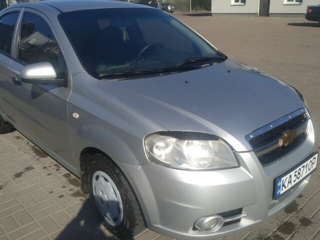 Сірий Шевроле Авео, об'ємом двигуна 1.5 л та пробігом 221 тис. км за 3200 $, фото 4 на Automoto.ua