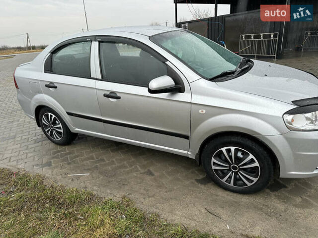 Серый Шевроле Авео, объемом двигателя 1.5 л и пробегом 317 тыс. км за 3500 $, фото 9 на Automoto.ua