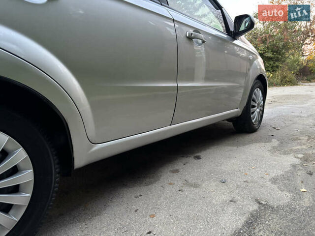 Сірий Шевроле Авео, об'ємом двигуна 1.6 л та пробігом 148 тис. км за 4550 $, фото 10 на Automoto.ua