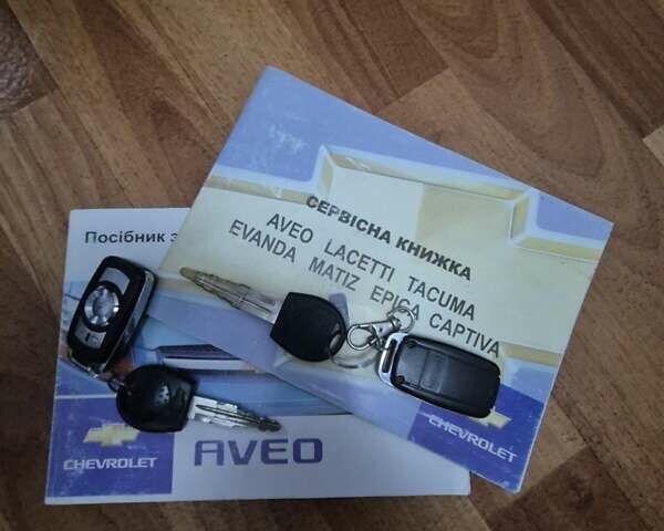 Сірий Шевроле Авео, об'ємом двигуна 1.6 л та пробігом 166 тис. км за 3900 $, фото 13 на Automoto.ua