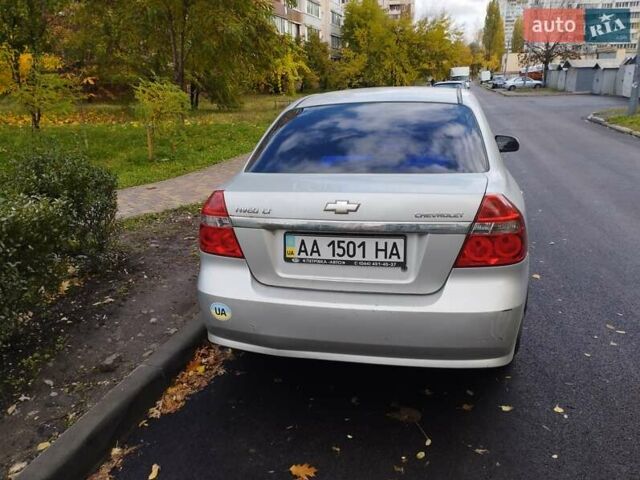 Серый Шевроле Авео, объемом двигателя 1.6 л и пробегом 290 тыс. км за 4000 $, фото 3 на Automoto.ua