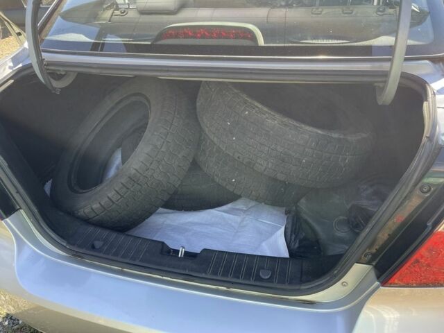 Серый Шевроле Авео, объемом двигателя 1.5 л и пробегом 264 тыс. км за 3000 $, фото 3 на Automoto.ua