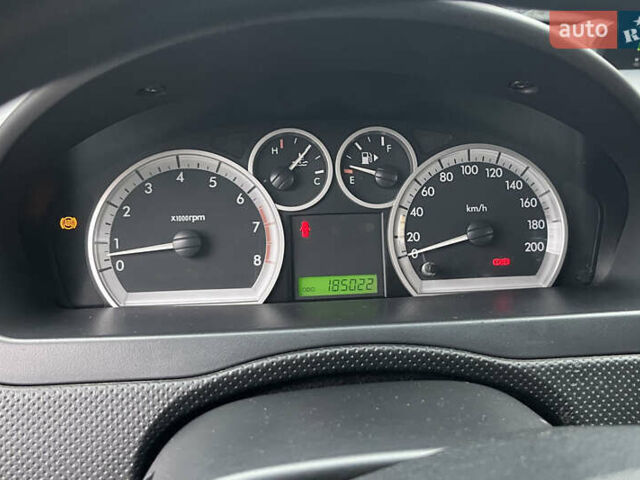 Серый Шевроле Авео, объемом двигателя 1.6 л и пробегом 185 тыс. км за 3499 $, фото 12 на Automoto.ua