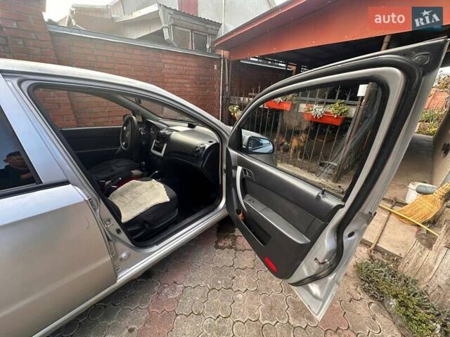 Сірий Шевроле Авео, об'ємом двигуна 1.5 л та пробігом 147 тис. км за 2700 $, фото 12 на Automoto.ua