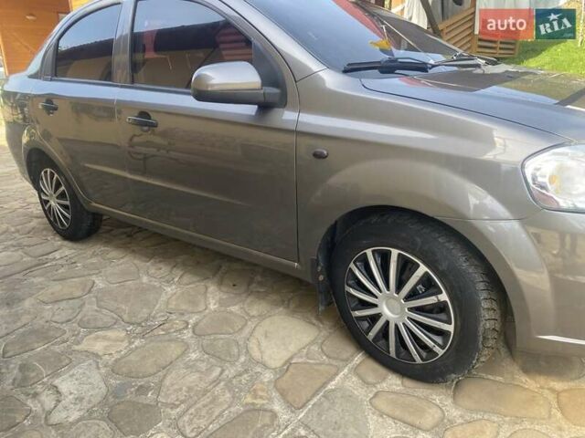 Серый Шевроле Авео, объемом двигателя 1.5 л и пробегом 104 тыс. км за 2999 $, фото 5 на Automoto.ua