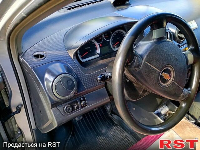 Серый Шевроле Авео, объемом двигателя 1.5 л и пробегом 280 тыс. км за 3800 $, фото 8 на Automoto.ua