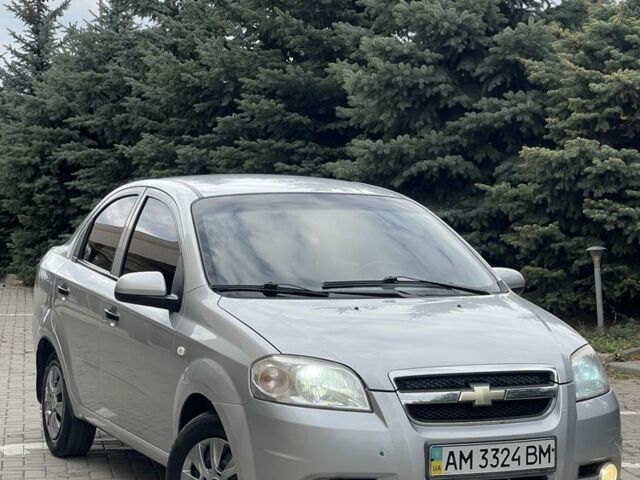 Серый Шевроле Авео, объемом двигателя 1.5 л и пробегом 161 тыс. км за 4999 $, фото 1 на Automoto.ua