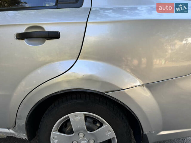 Серый Шевроле Авео, объемом двигателя 1.5 л и пробегом 560 тыс. км за 2450 $, фото 10 на Automoto.ua