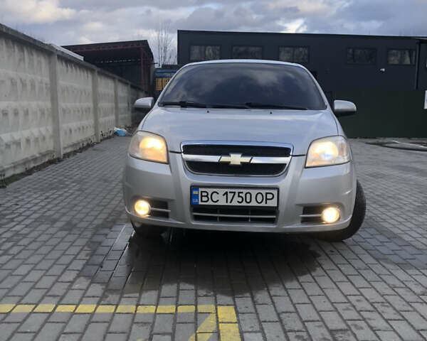 Сірий Шевроле Авео, об'ємом двигуна 1.5 л та пробігом 200 тис. км за 3500 $, фото 15 на Automoto.ua