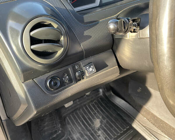 Серый Шевроле Авео, объемом двигателя 1.5 л и пробегом 547 тыс. км за 2100 $, фото 9 на Automoto.ua