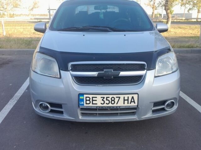 Серый Шевроле Авео, объемом двигателя 1.5 л и пробегом 245 тыс. км за 3400 $, фото 1 на Automoto.ua
