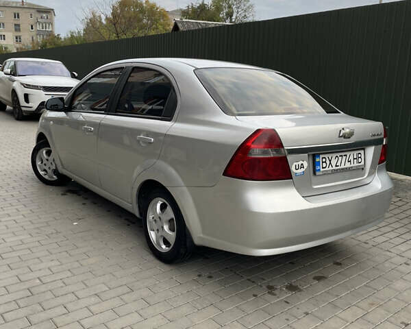 Сірий Шевроле Авео, об'ємом двигуна 1.6 л та пробігом 290 тис. км за 3900 $, фото 7 на Automoto.ua