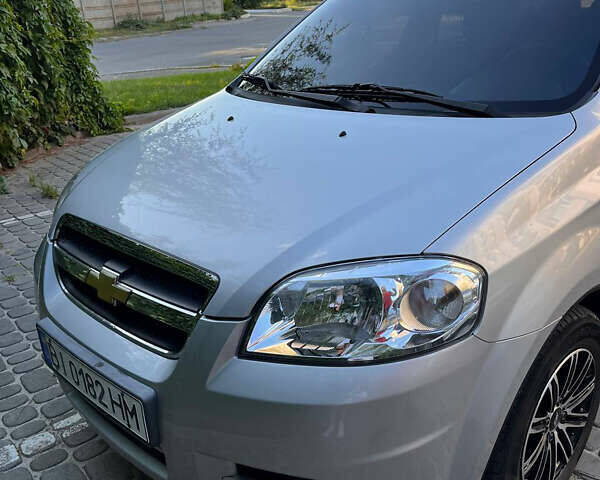 Сірий Шевроле Авео, об'ємом двигуна 1.5 л та пробігом 62 тис. км за 4800 $, фото 17 на Automoto.ua