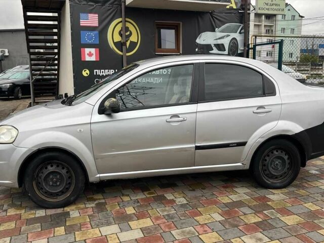 Серый Шевроле Авео, объемом двигателя 1.6 л и пробегом 185 тыс. км за 3499 $, фото 3 на Automoto.ua