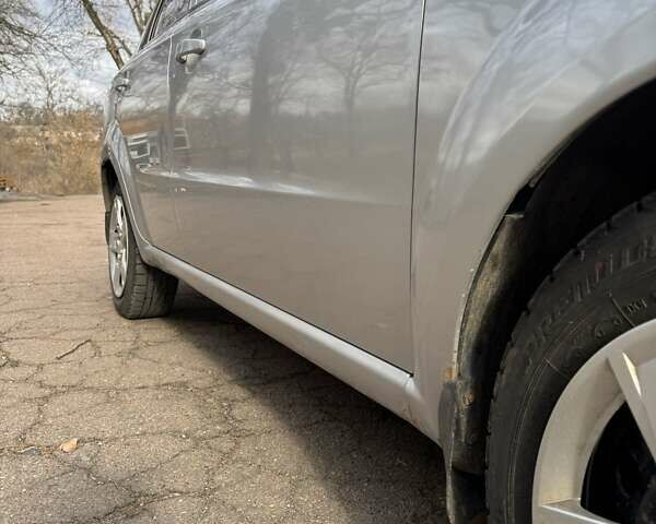Серый Шевроле Авео, объемом двигателя 1.5 л и пробегом 214 тыс. км за 3300 $, фото 1 на Automoto.ua