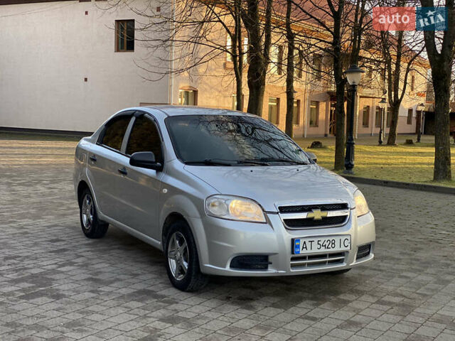 Сірий Шевроле Авео, об'ємом двигуна 1.5 л та пробігом 237 тис. км за 2650 $, фото 6 на Automoto.ua