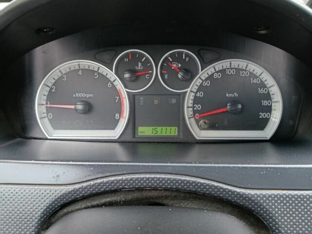 Сірий Шевроле Авео, об'ємом двигуна 1.5 л та пробігом 150 тис. км за 3200 $, фото 7 на Automoto.ua