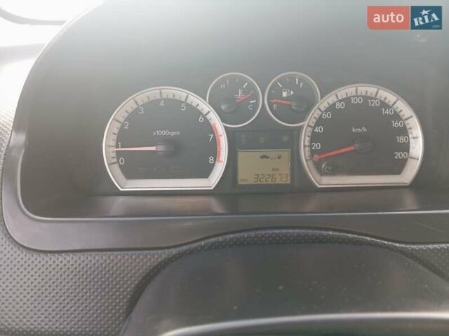 Сірий Шевроле Авео, об'ємом двигуна 1.5 л та пробігом 322 тис. км за 2300 $, фото 9 на Automoto.ua